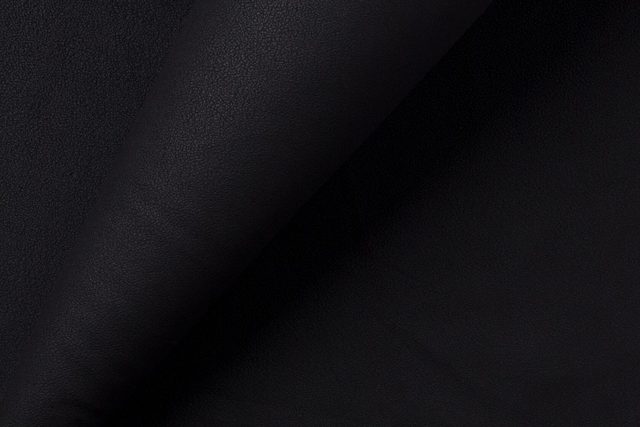 Fabric Luna 35 (black)