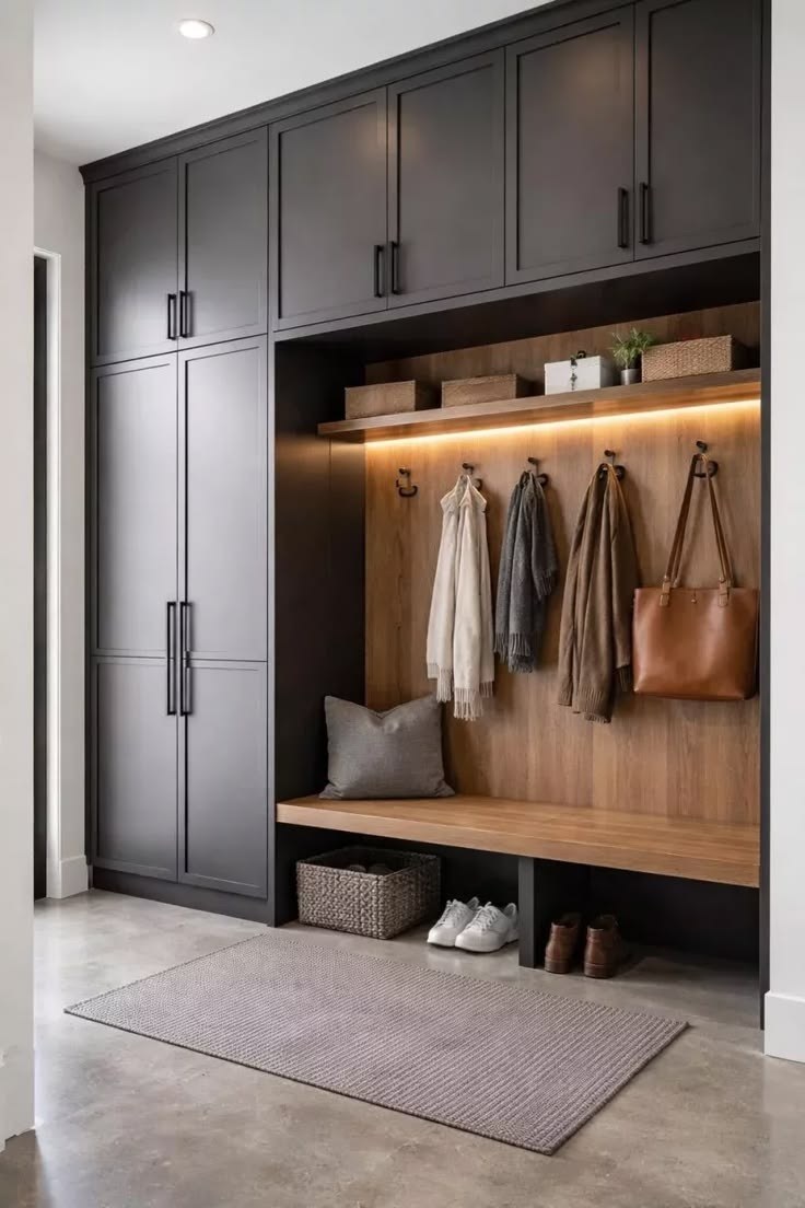 Catania Overhead Cabinet