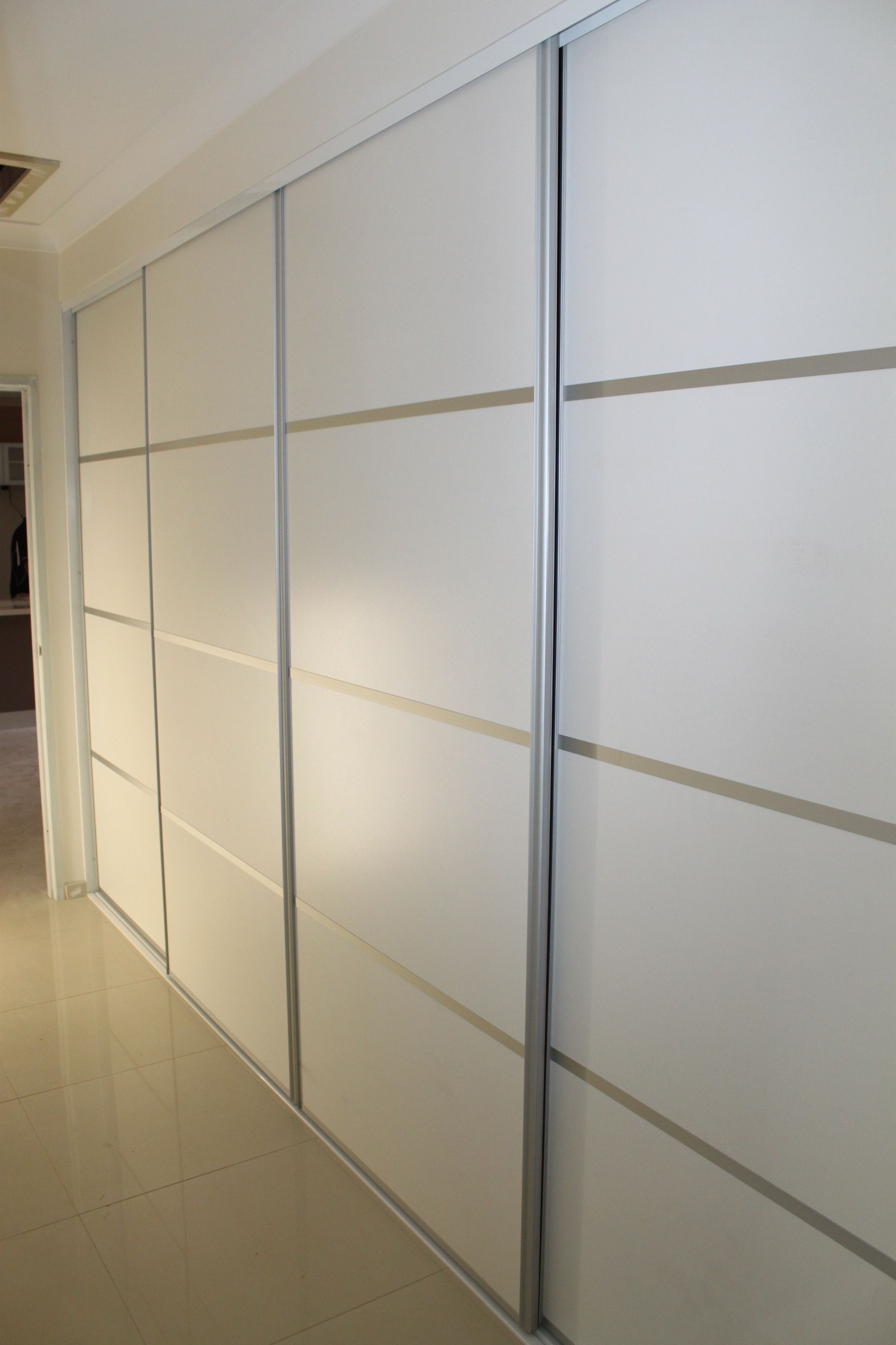 Granada White Sliding Wardrobe