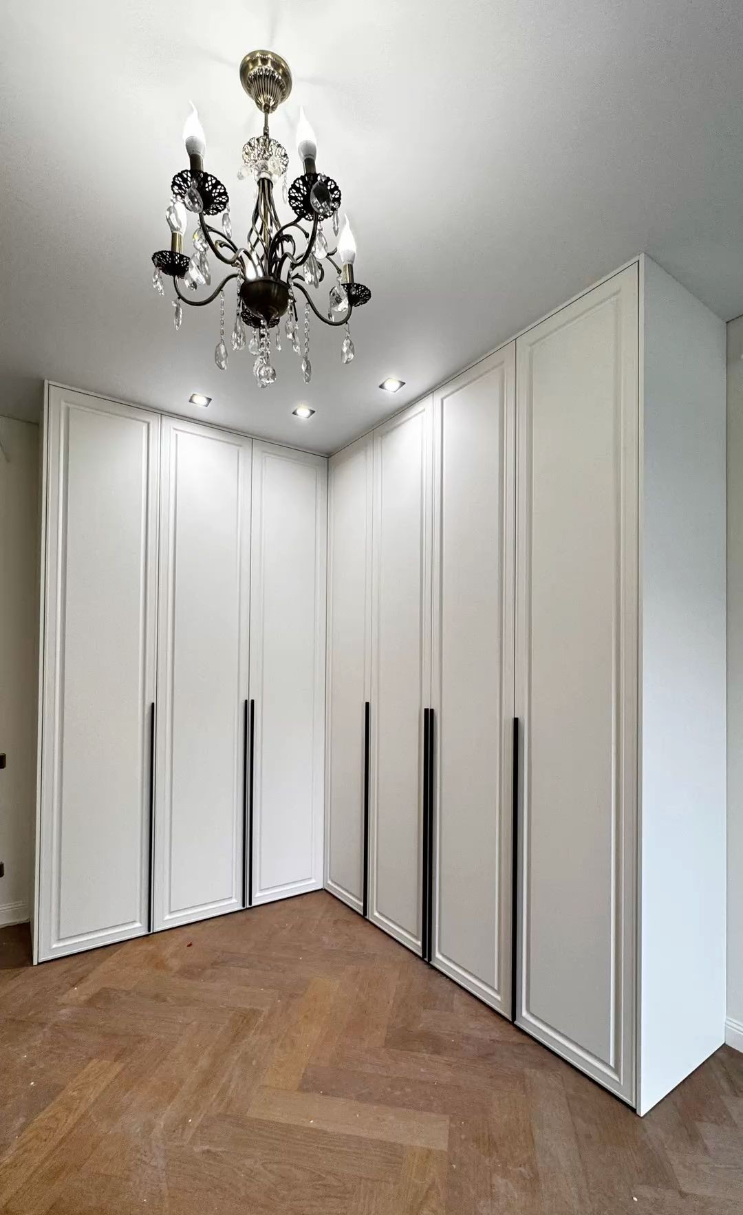 Benidorm White Corner Wardrobe