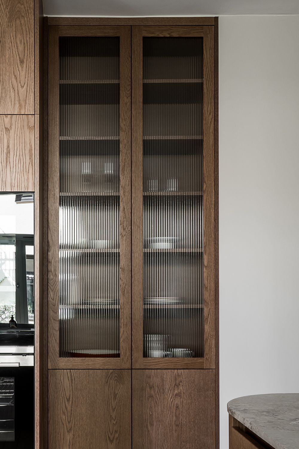 Bologna display cabinet