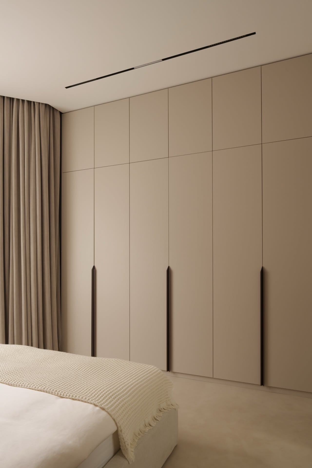 Bruges chipboard wardrobe