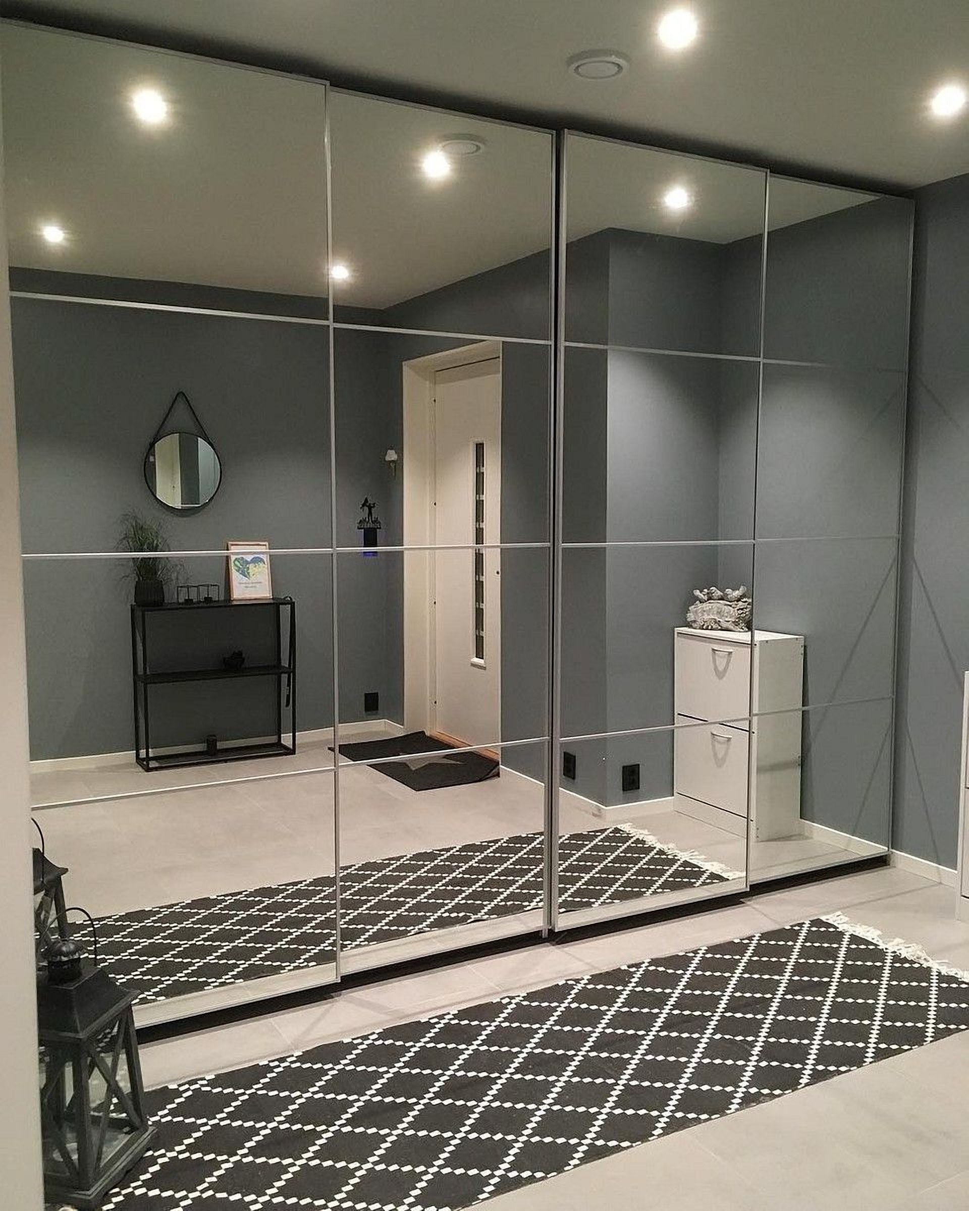 Ostersund Sliding Wardrobe with Mirror