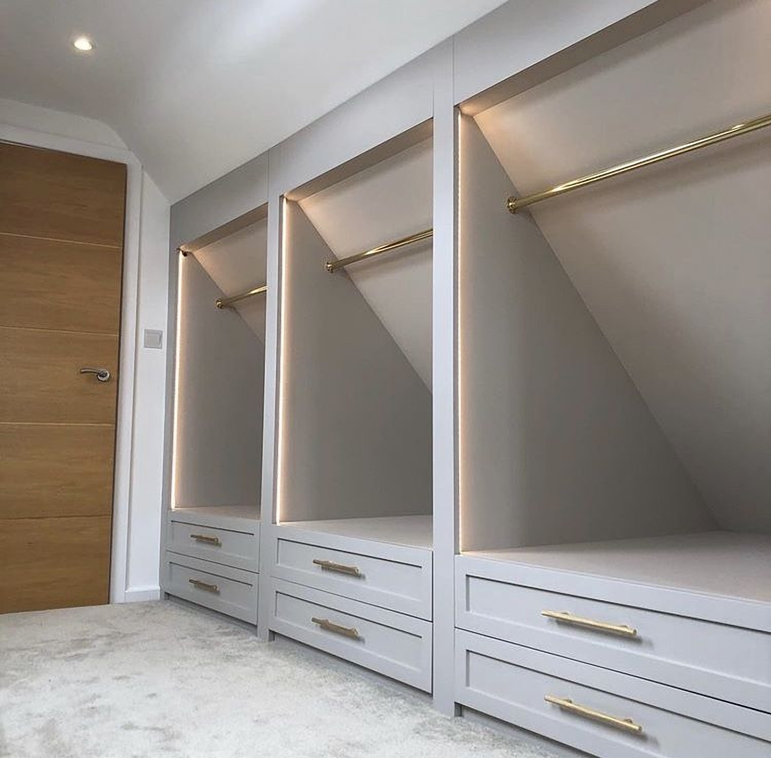 Carmagnola Sloped-Ceiling Wardrobe