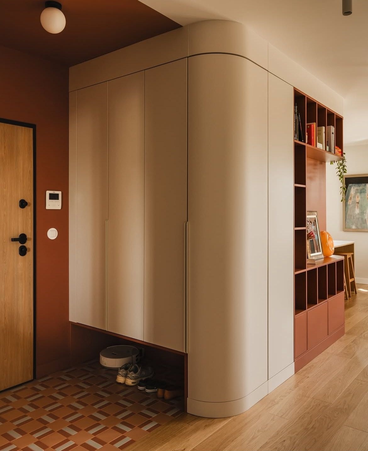 Pozzuoli Hallway Wardrobe