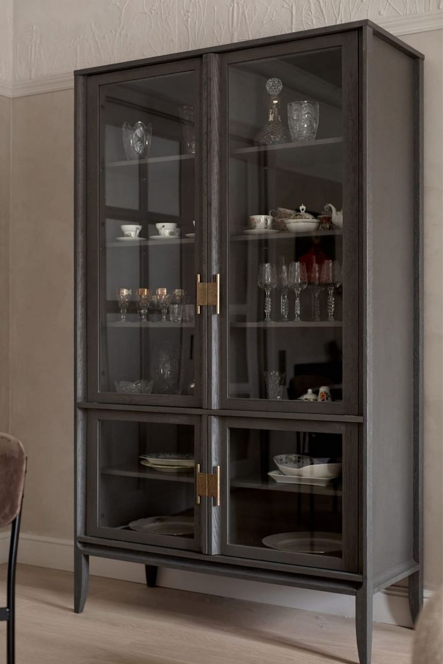 Sapri Display Cabinet