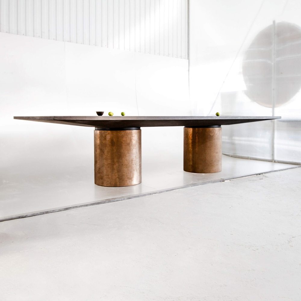 Flyover_T Metal Table