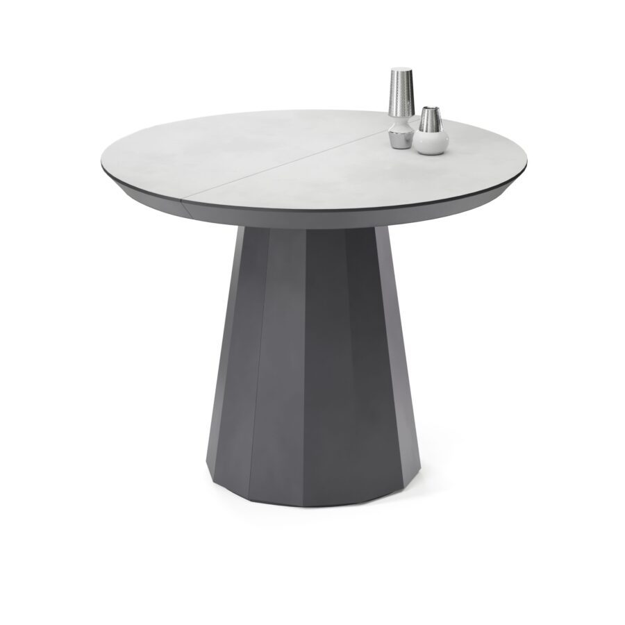 Favaris extendable table in enamel: graphite base, concrete tabletop
