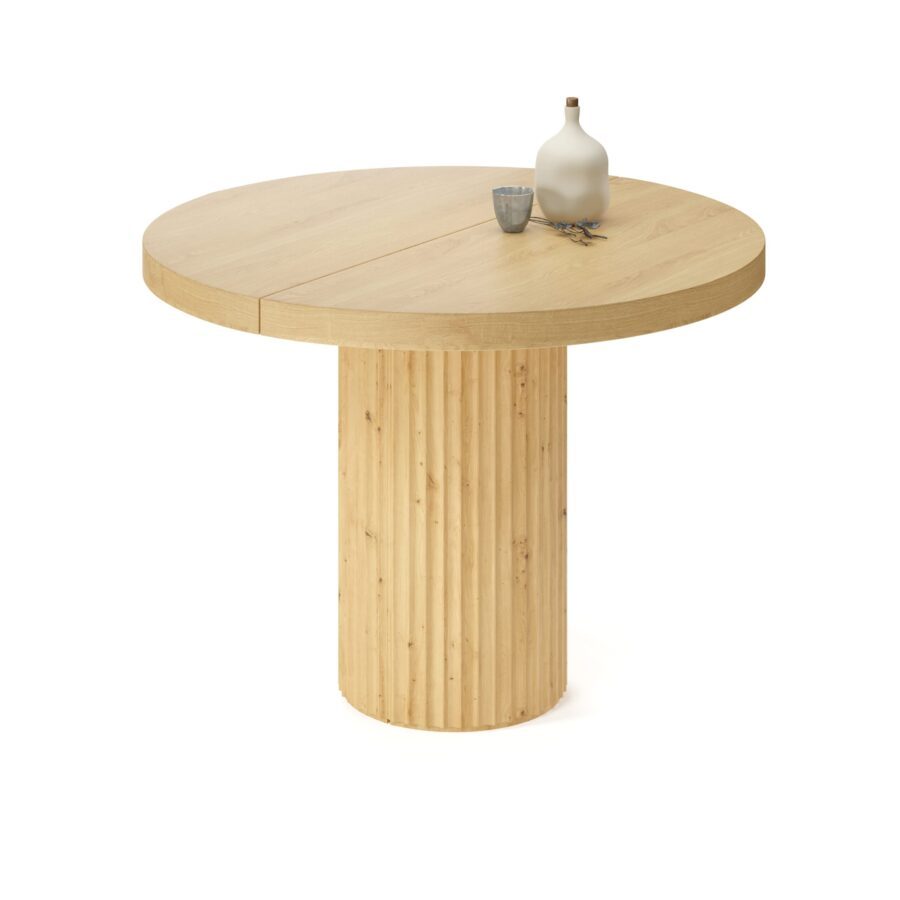 Meyssa Extendable Table in Oak