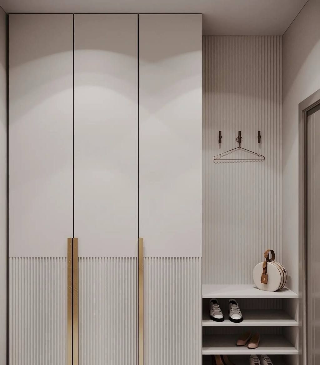 Camerino 3-Door Wardrobe