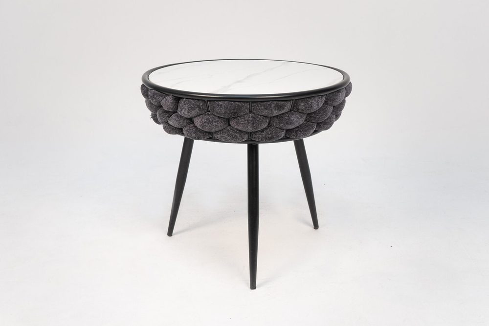 Coffee table with grey body