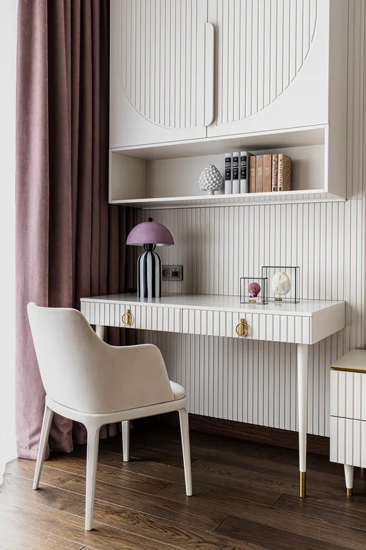 Desk and wall-mounted cabinet with an arched front
