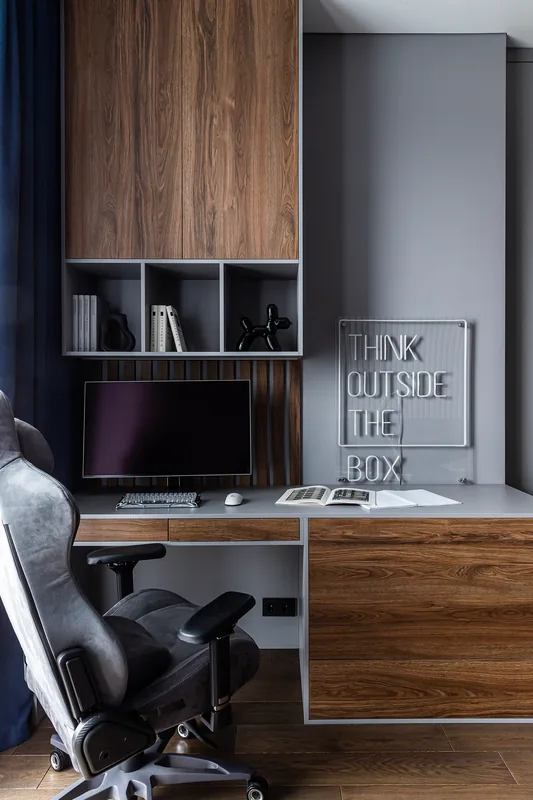 Workstation: tabletop, wood-effect pedestal, niches and wall-mounted cabinet